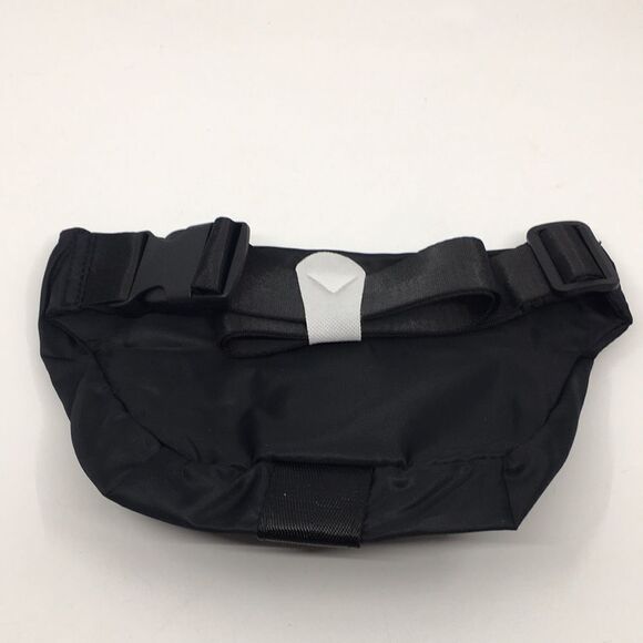 Joy Mangano black lightweight belt bag with silver tone hardware - Picture 5 of 12